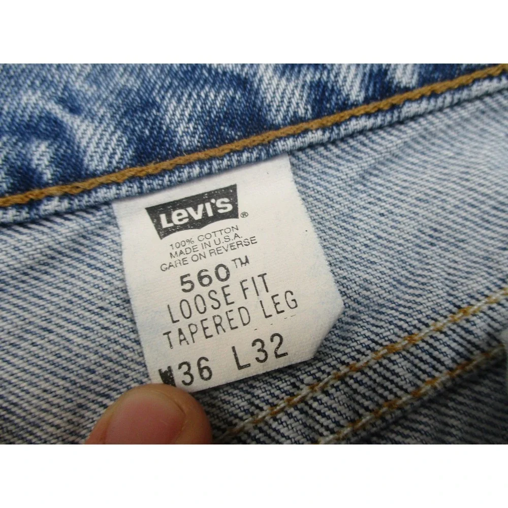 Vintage Levis 560 Jeans Men 36x32 Fit 34x31 Loose Fit Tapered Denim Made USA 90s
